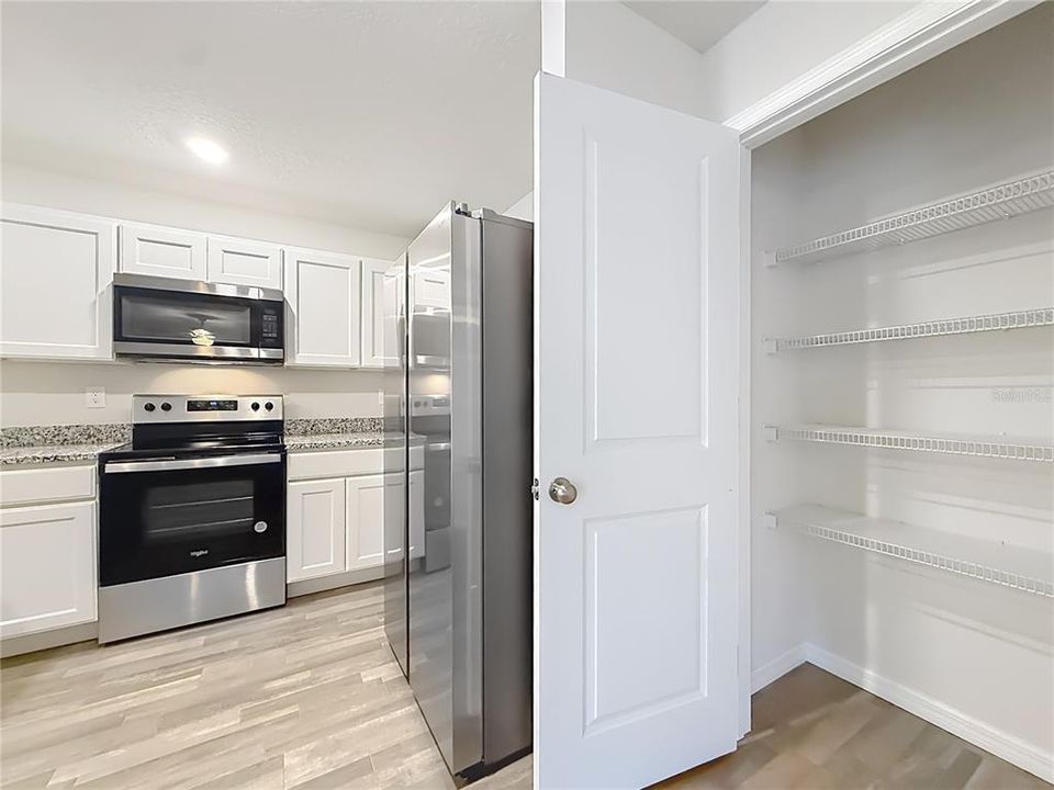 For Sale: $238,500 (3 beds, 2 baths, 1492 Square Feet)