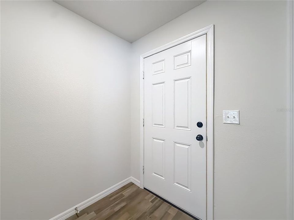 For Sale: $238,500 (3 beds, 2 baths, 1492 Square Feet)