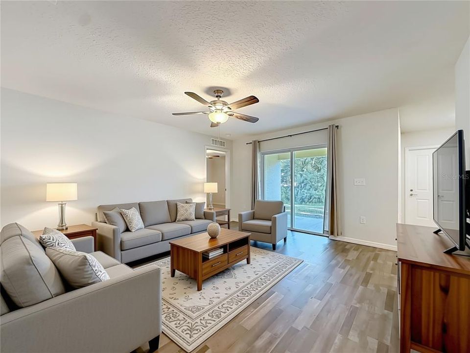 For Sale: $238,500 (3 beds, 2 baths, 1492 Square Feet)