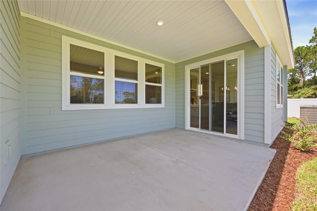 For Sale: $459,900 (3 beds, 2 baths, 2327 Square Feet)