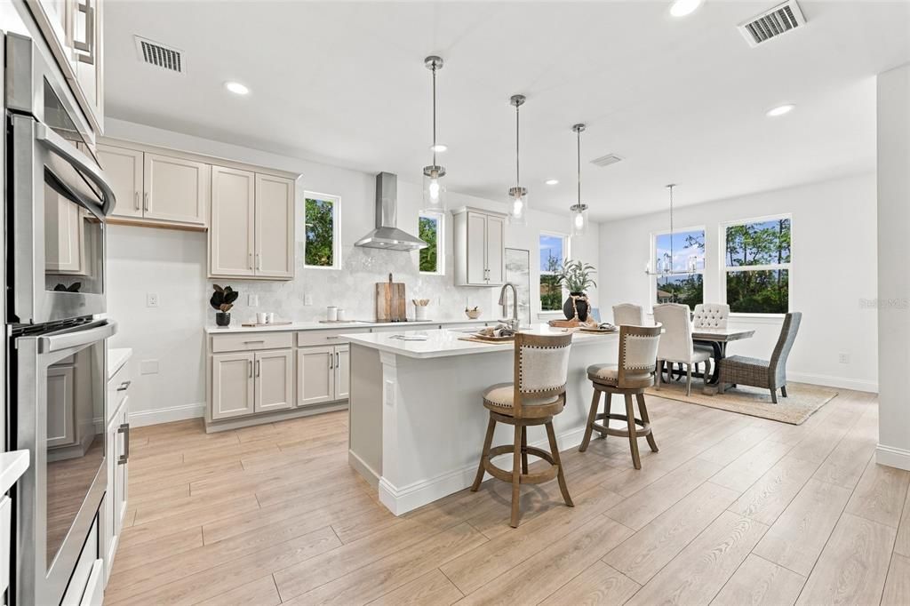 For Sale: $459,900 (3 beds, 2 baths, 2327 Square Feet)