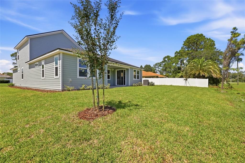 For Sale: $459,900 (3 beds, 2 baths, 2327 Square Feet)