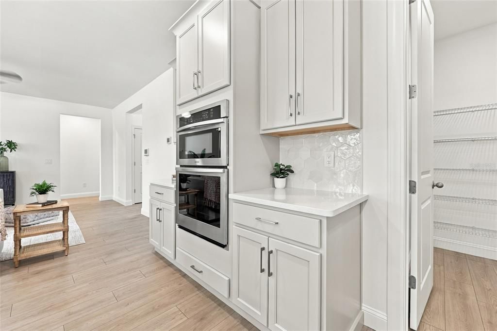 For Sale: $459,900 (3 beds, 2 baths, 2327 Square Feet)