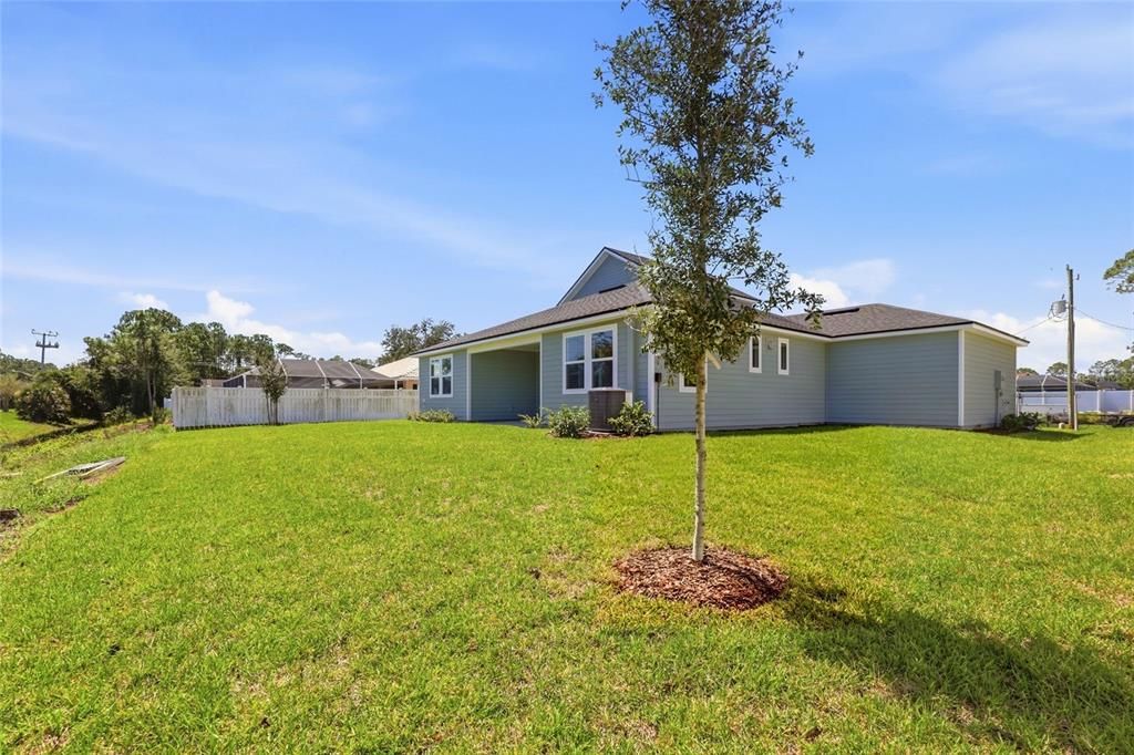 For Sale: $459,900 (3 beds, 2 baths, 2327 Square Feet)