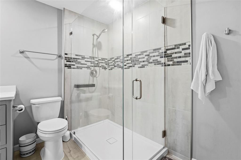 En Venta: $335,000 (3 camas, 2 baños, 1498 Pies cuadrados)