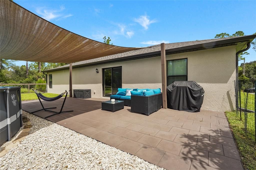 En Venta: $335,000 (3 camas, 2 baños, 1498 Pies cuadrados)