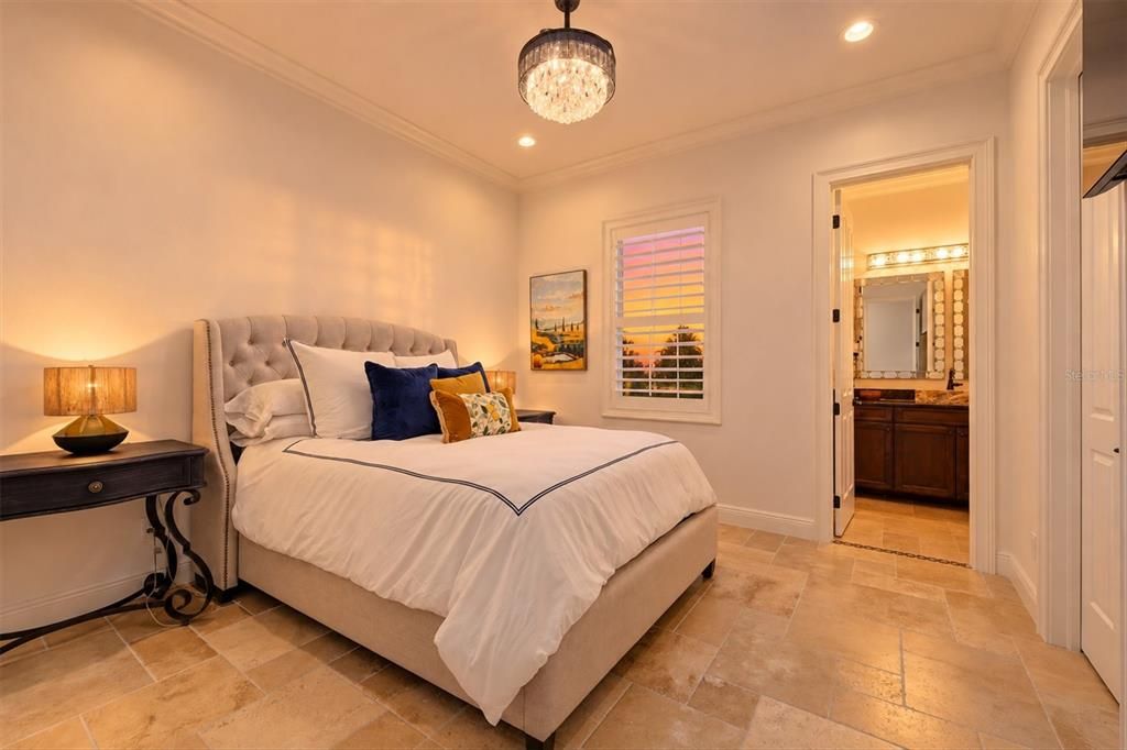 En Venta: $2,249,000 (4 camas, 4 baños, 3364 Pies cuadrados)