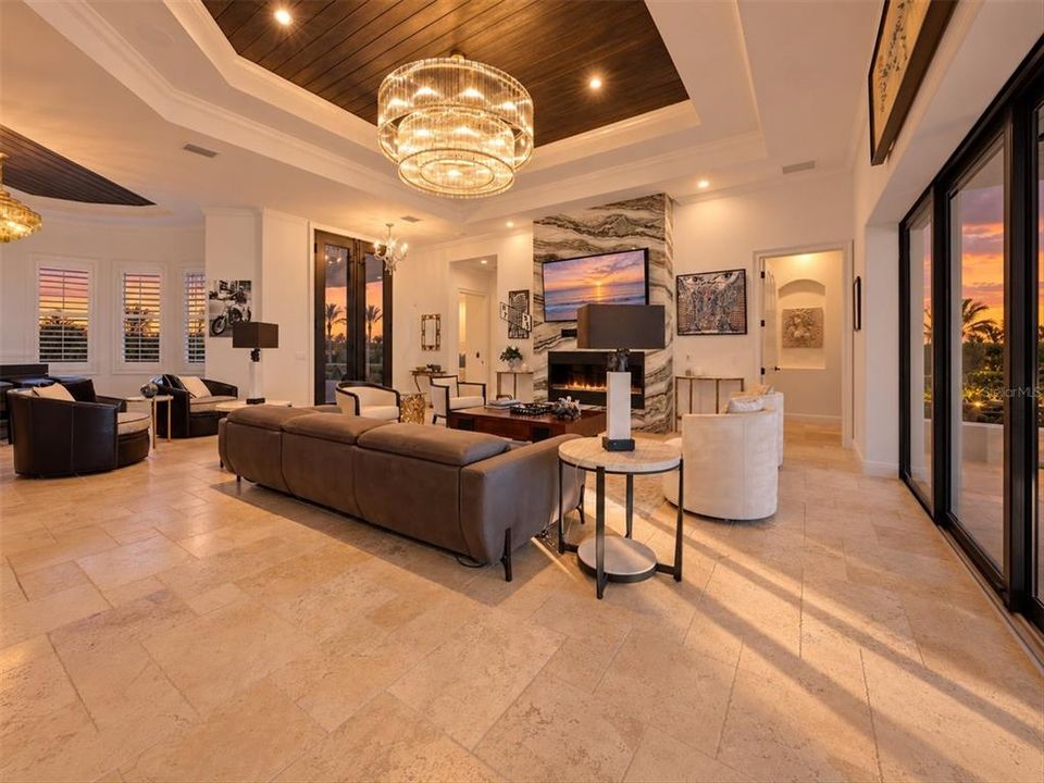 En Venta: $2,249,000 (4 camas, 4 baños, 3364 Pies cuadrados)