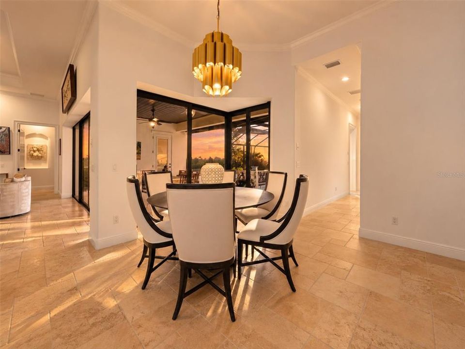 En Venta: $2,249,000 (4 camas, 4 baños, 3364 Pies cuadrados)
