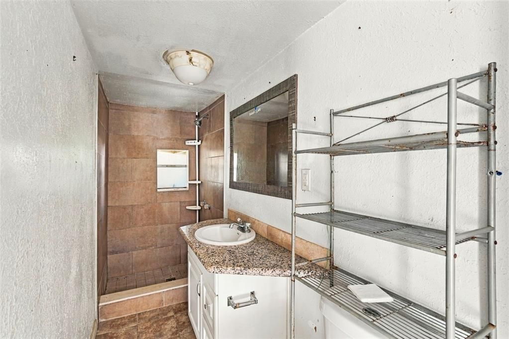 En Venta: $275,000 (4 camas, 0 baños, 1248 Pies cuadrados)