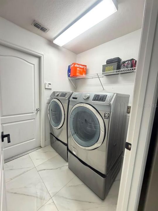 В аренду: $2,990 (3 спален, 2 ванн, 1686 Квадратных фут)