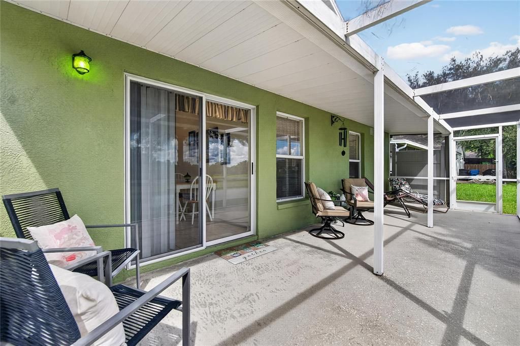 En Venta: $329,900 (3 camas, 2 baños, 1335 Pies cuadrados)