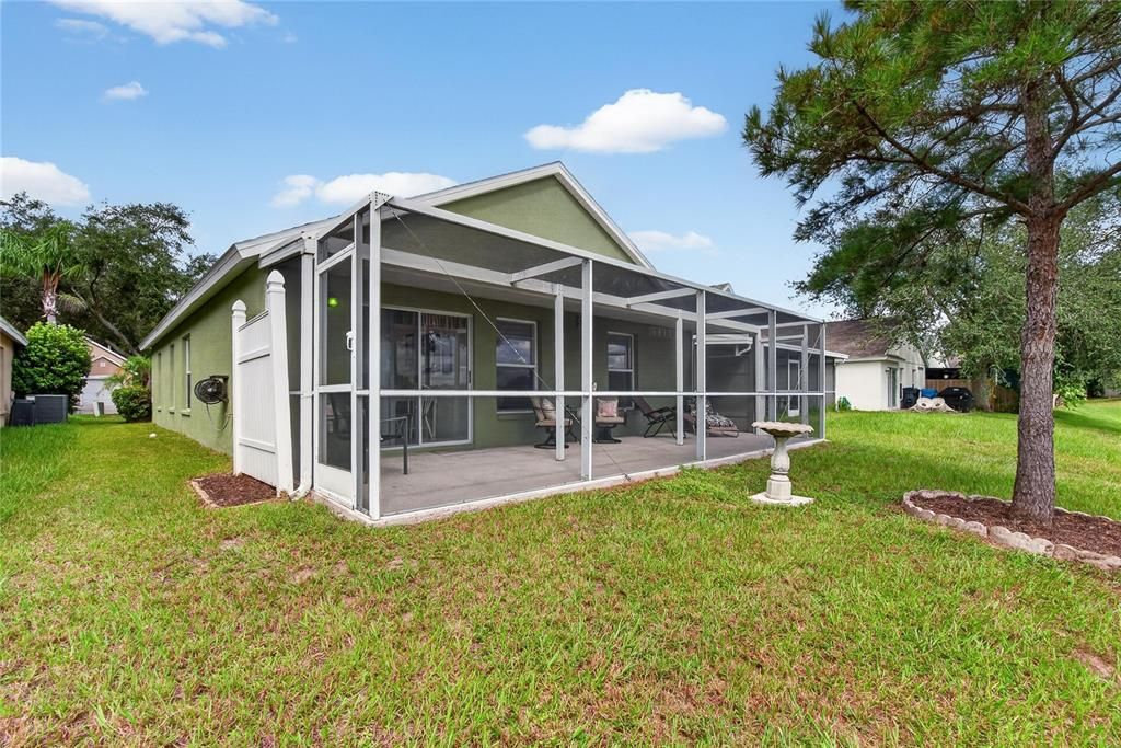 En Venta: $329,900 (3 camas, 2 baños, 1335 Pies cuadrados)