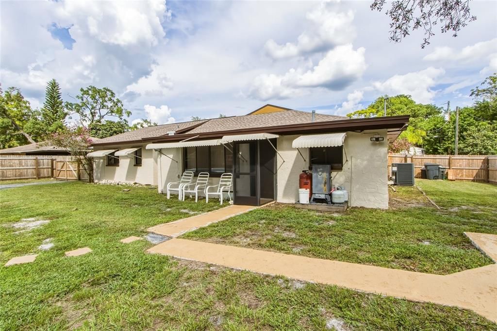 For Sale: $219,900 (3 beds, 1 baths, 1642 Square Feet)