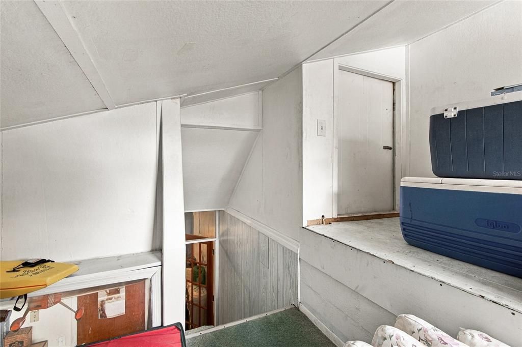 For Sale: $219,900 (3 beds, 1 baths, 1642 Square Feet)
