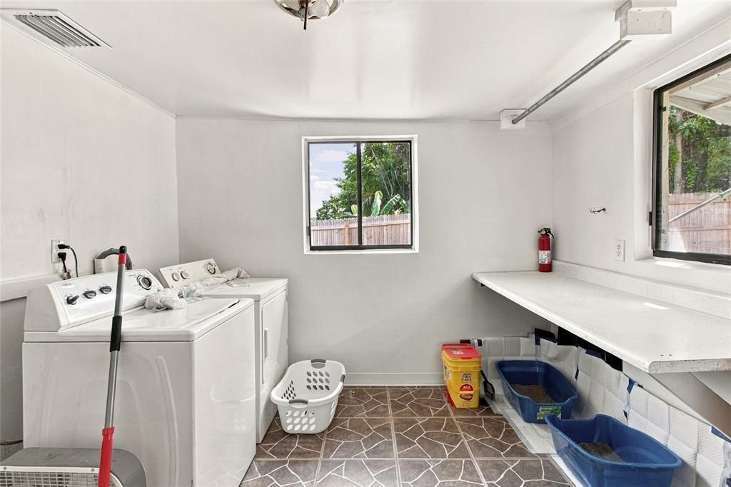 For Sale: $219,900 (3 beds, 1 baths, 1642 Square Feet)