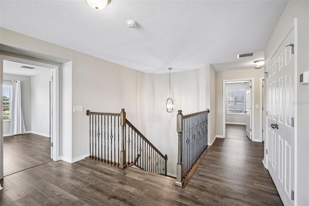 For Sale: $474,999 (4 beds, 2 baths, 2890 Square Feet)