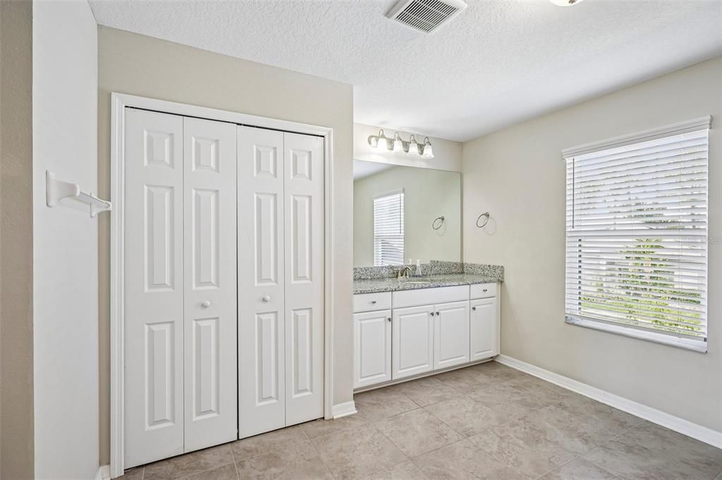For Sale: $474,999 (4 beds, 2 baths, 2890 Square Feet)