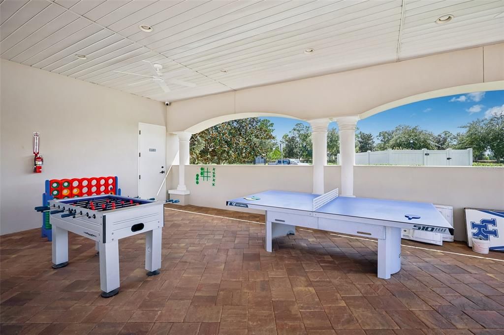 For Sale: $474,999 (4 beds, 2 baths, 2890 Square Feet)
