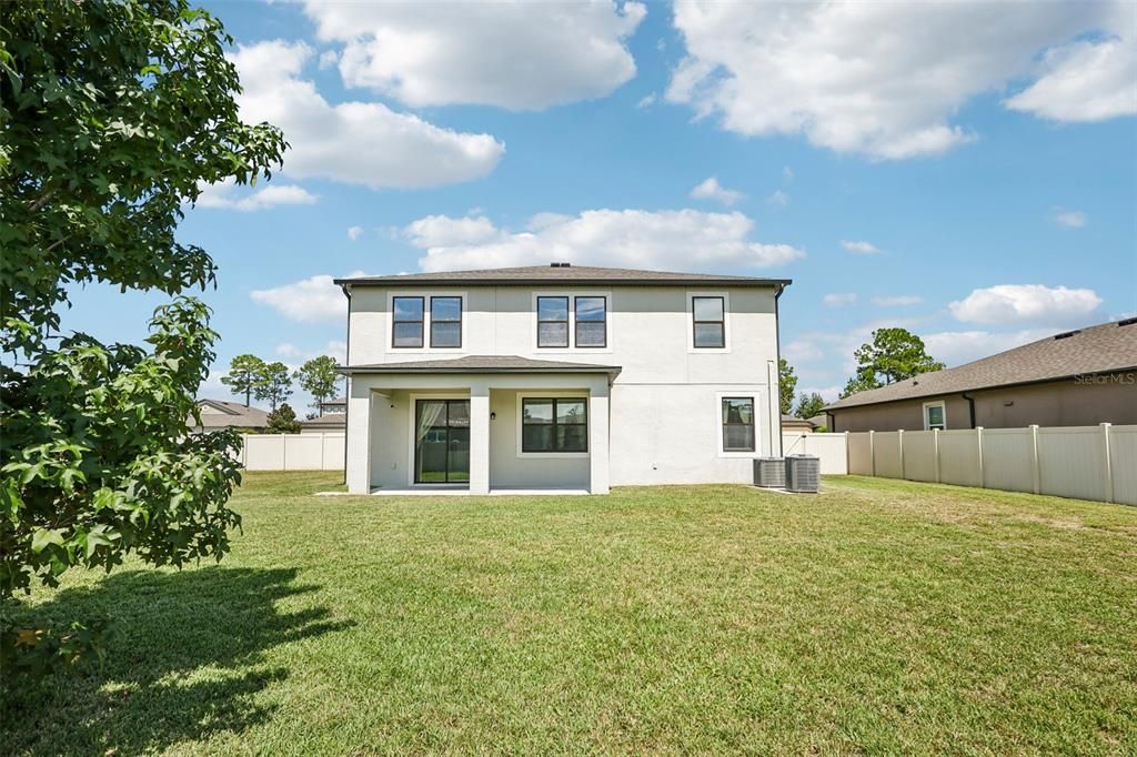 For Sale: $474,999 (4 beds, 2 baths, 2890 Square Feet)