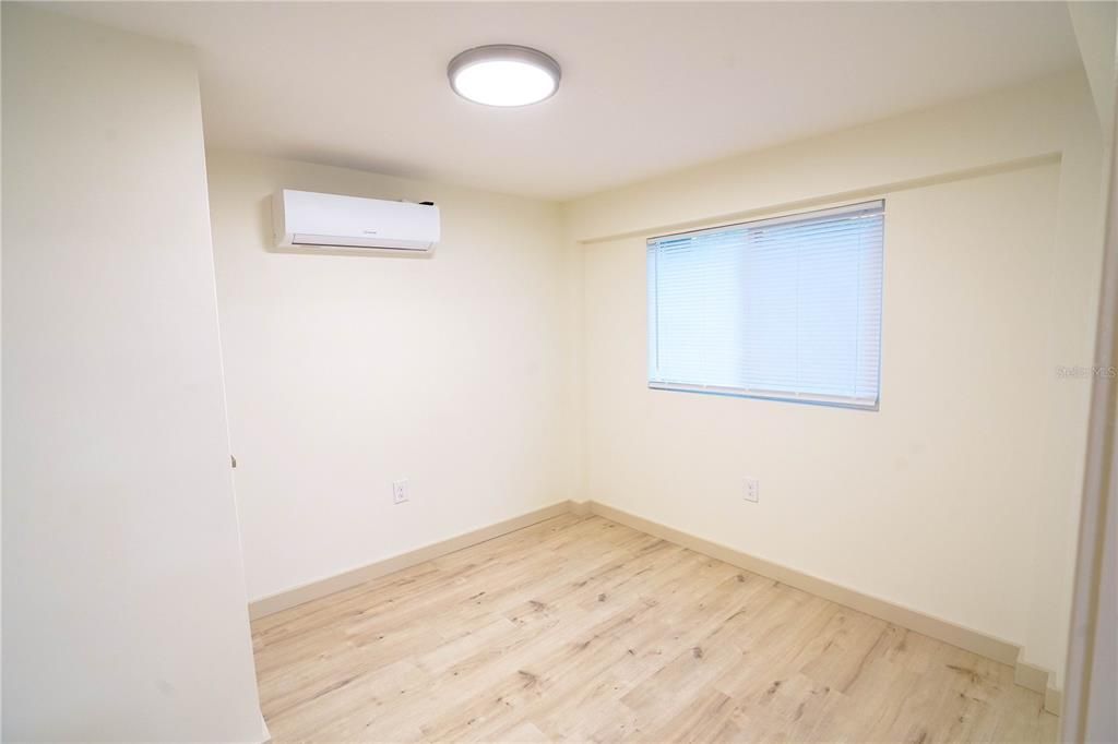 For Rent: $1,700 (2 beds, 1 baths, 600 Square Feet)