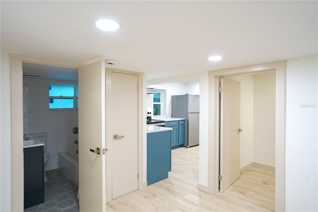 For Rent: $1,700 (2 beds, 1 baths, 600 Square Feet)
