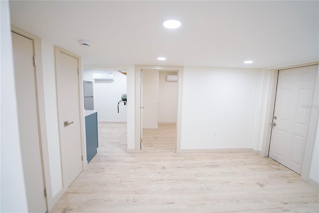 For Rent: $1,700 (2 beds, 1 baths, 600 Square Feet)