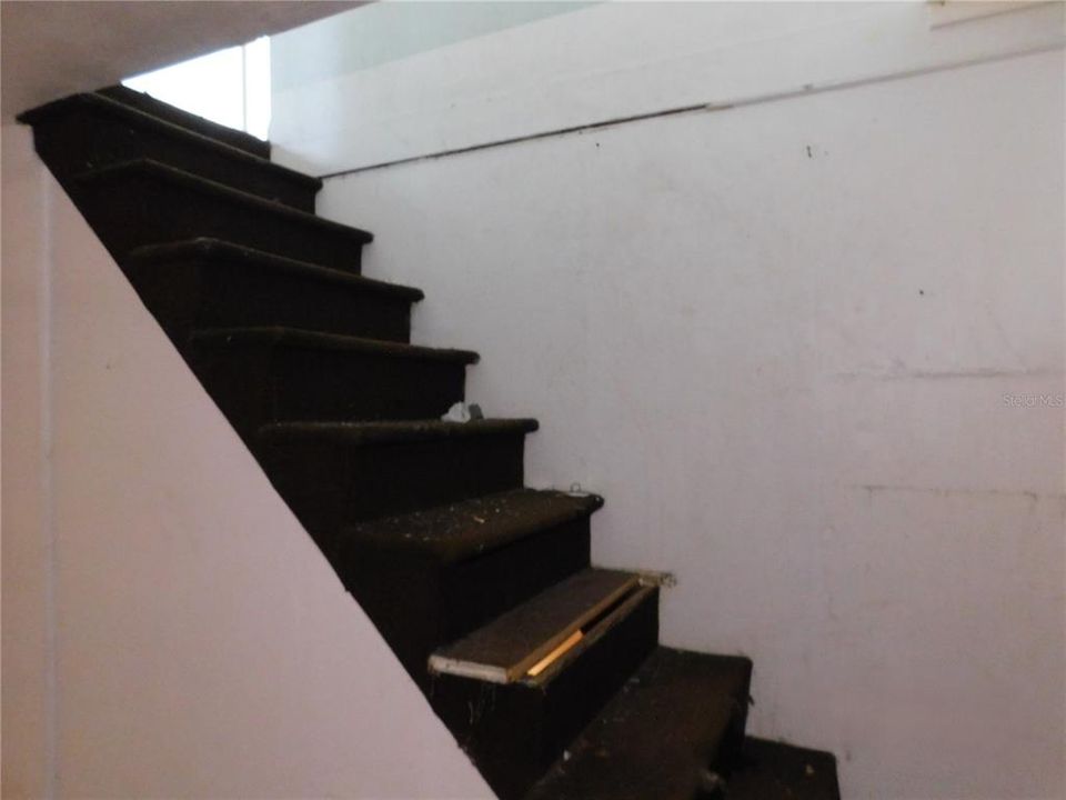 На продажу: $159,900 (4 спален, 3 ванн, 1953 Квадратных фут)