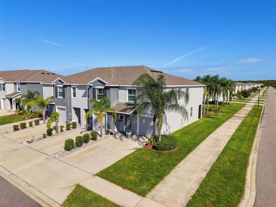 For Sale: $340,000 (3 beds, 2 baths, 1758 Square Feet)