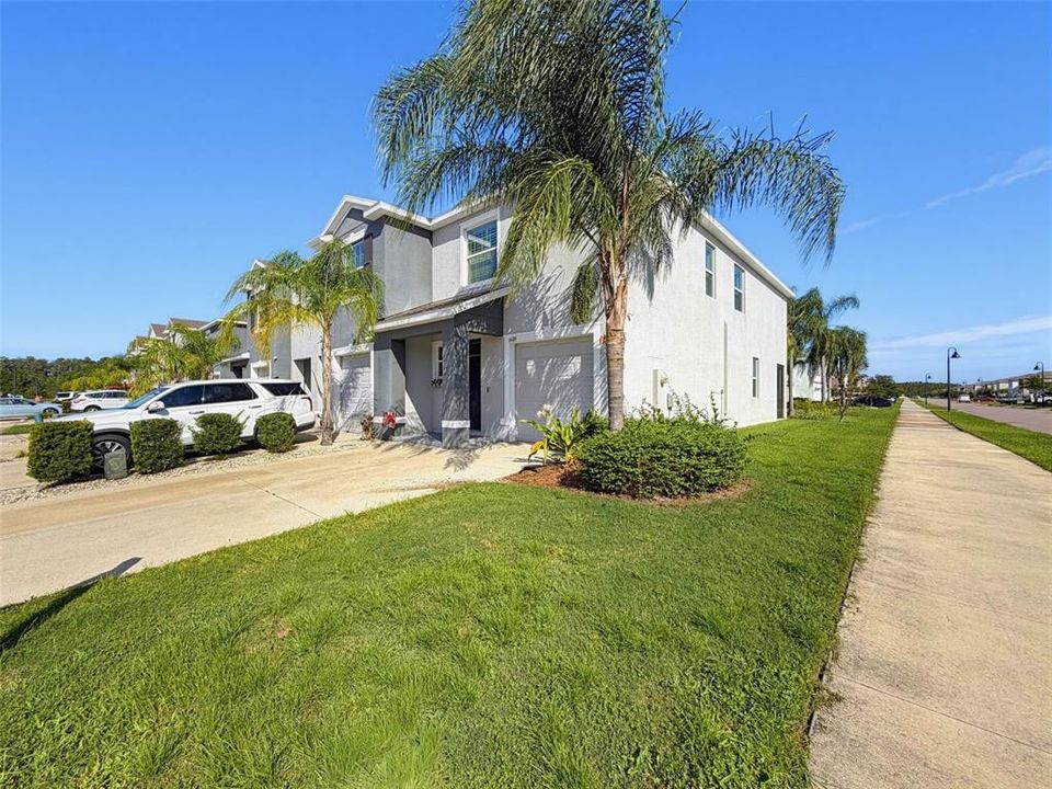 For Sale: $340,000 (3 beds, 2 baths, 1758 Square Feet)