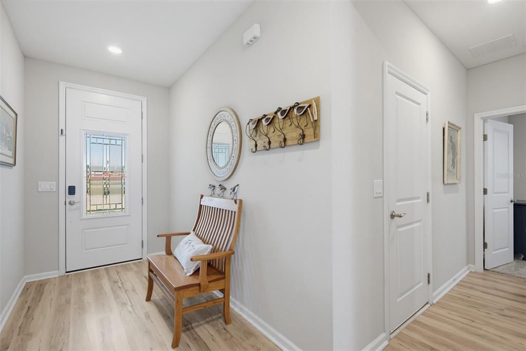 En Venta: $499,000 (4 camas, 2 baños, 2000 Pies cuadrados)