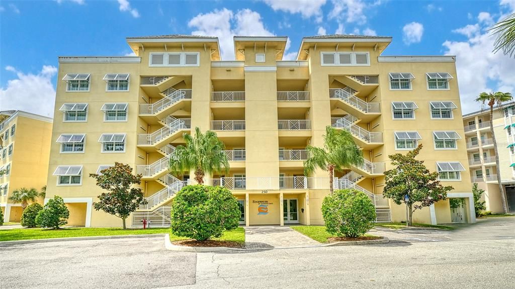 На продажу: $625,000 (3 спален, 2 ванн, 1937 Квадратных фут)