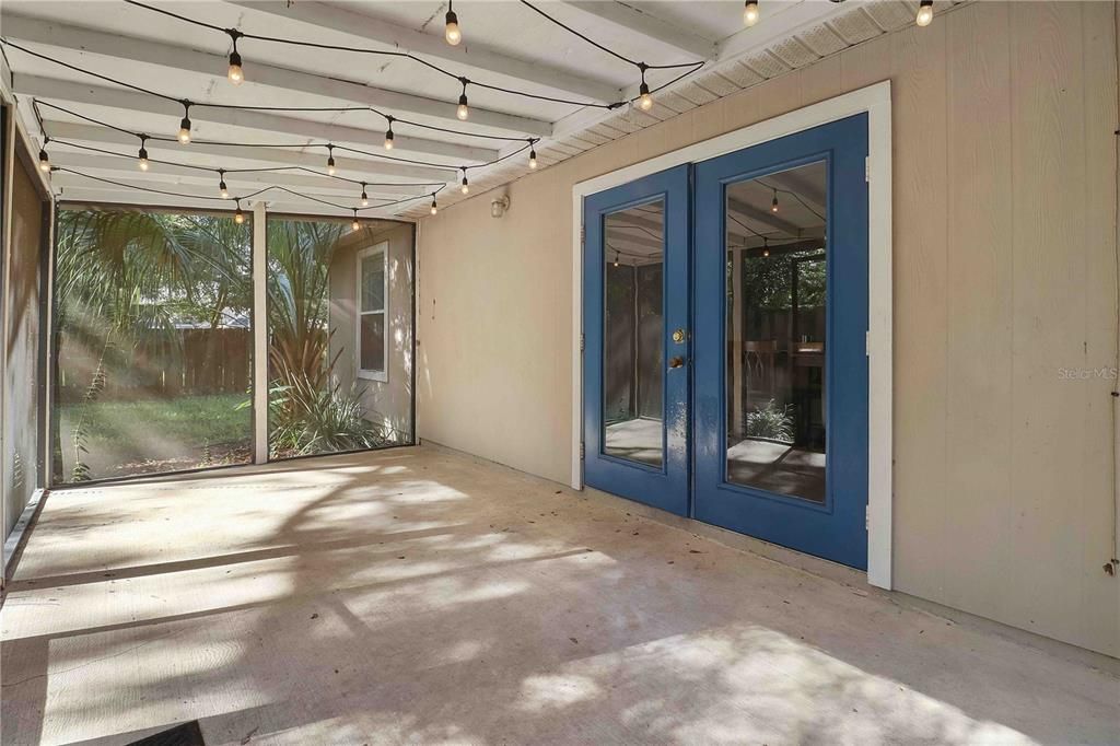 For Rent: $2,200 (2 beds, 2 baths, 1154 Square Feet)