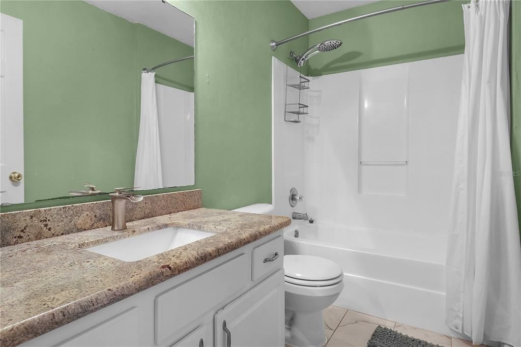 For Rent: $2,200 (2 beds, 2 baths, 1154 Square Feet)