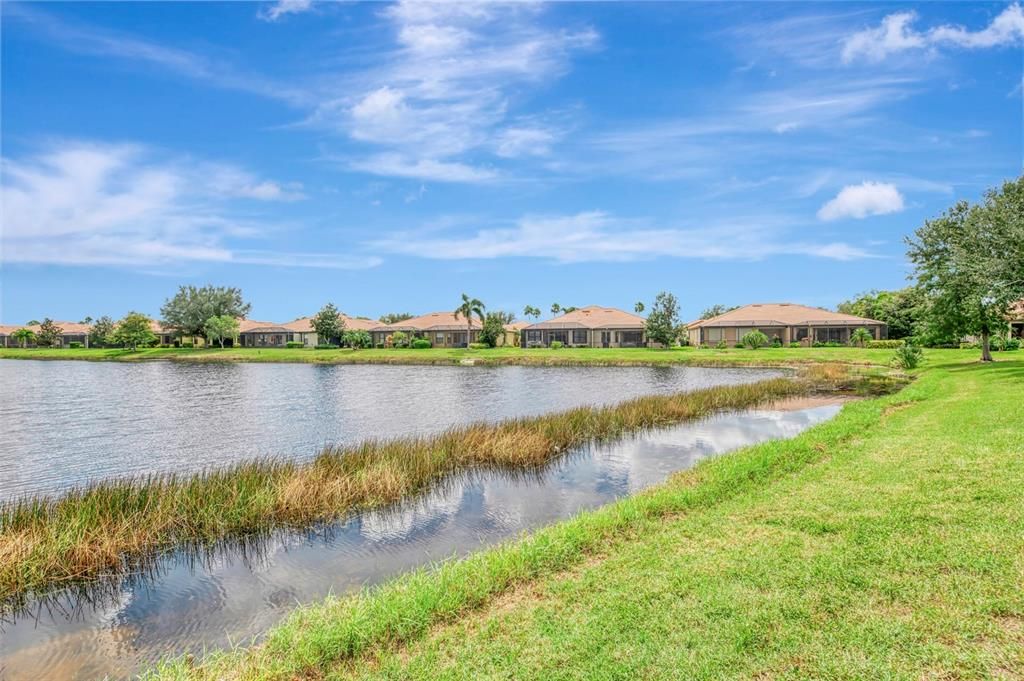 En Venta: $345,000 (2 camas, 2 baños, 1703 Pies cuadrados)