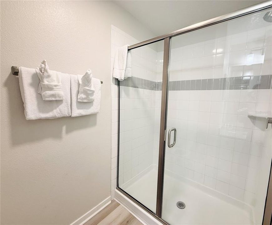 For Sale: $545,000 (3 beds, 2 baths, 1145 Square Feet)