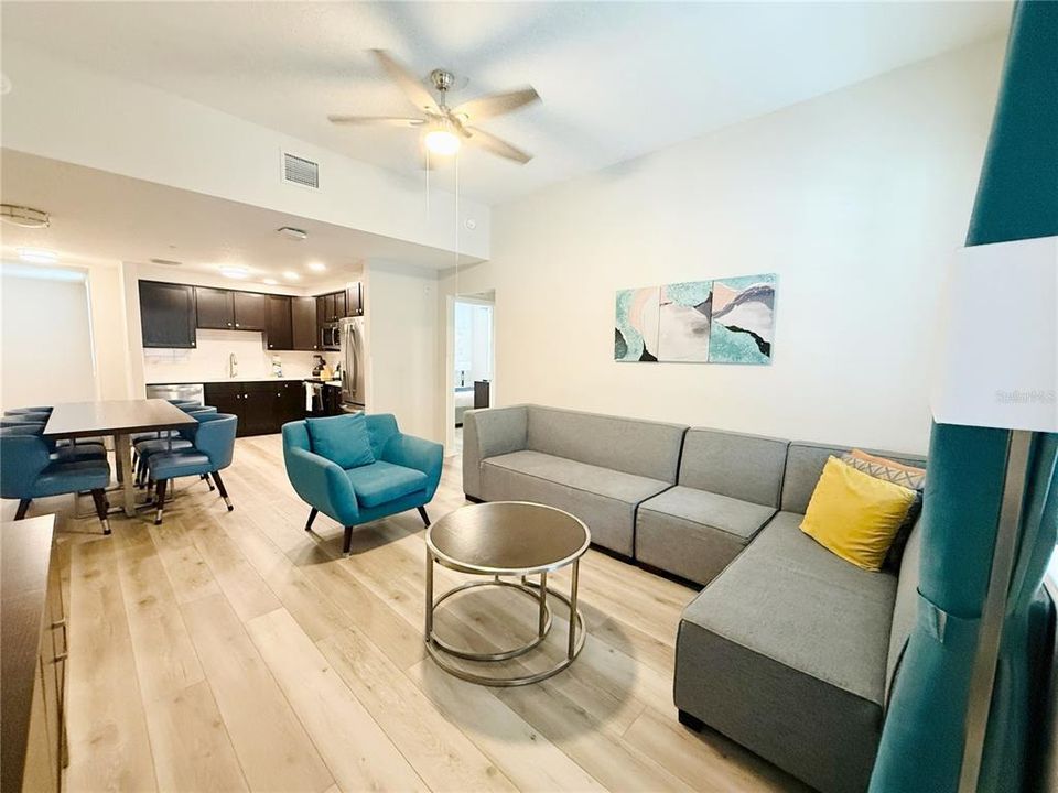 For Sale: $545,000 (3 beds, 2 baths, 1145 Square Feet)
