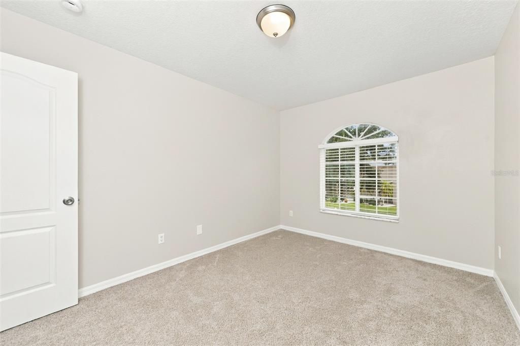 For Sale: $429,900 (3 beds, 2 baths, 1698 Square Feet)