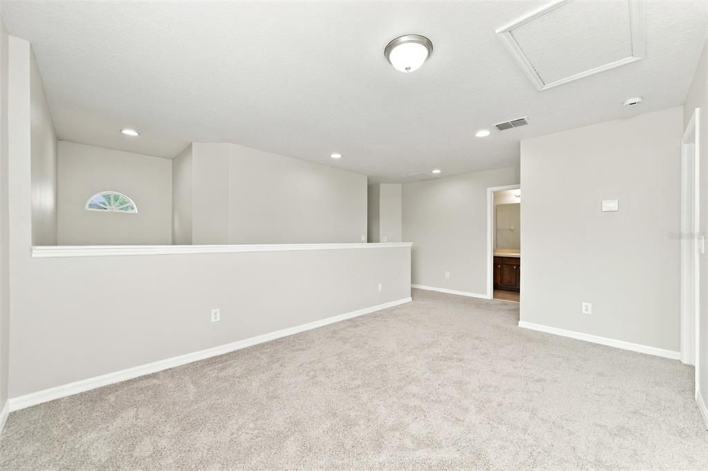 For Sale: $429,900 (3 beds, 2 baths, 1698 Square Feet)
