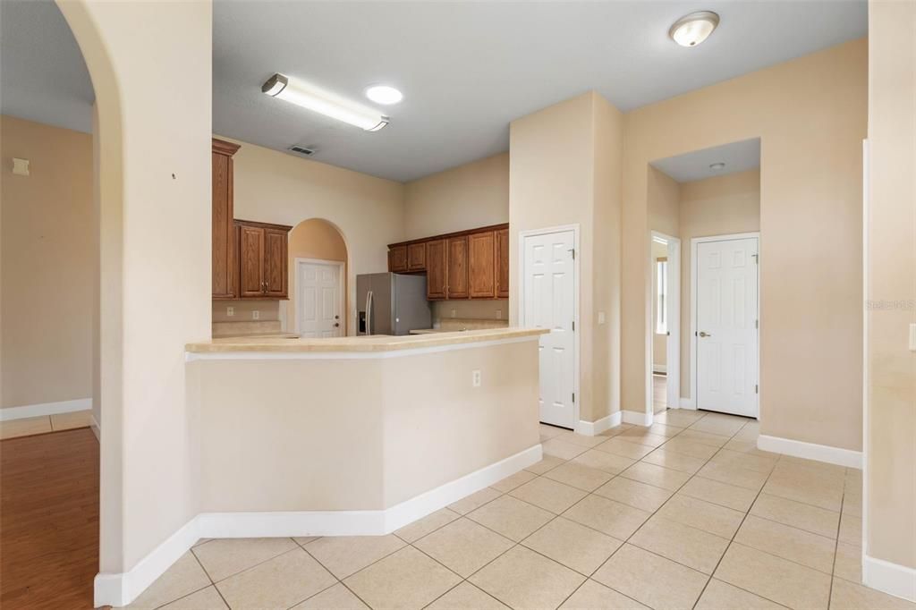 En Venta: $329,900 (3 camas, 2 baños, 2040 Pies cuadrados)