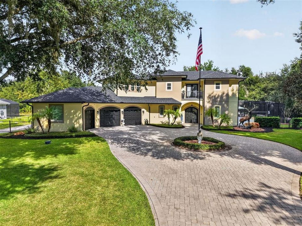 En Venta: $979,000 (4 camas, 3 baños, 3202 Pies cuadrados)