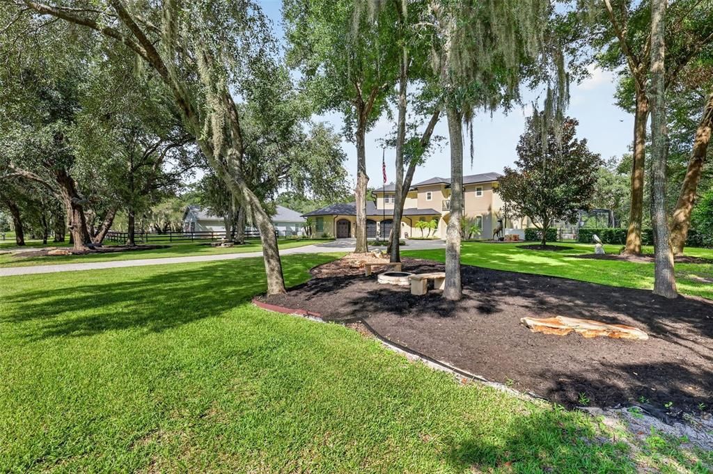 En Venta: $979,000 (4 camas, 3 baños, 3202 Pies cuadrados)