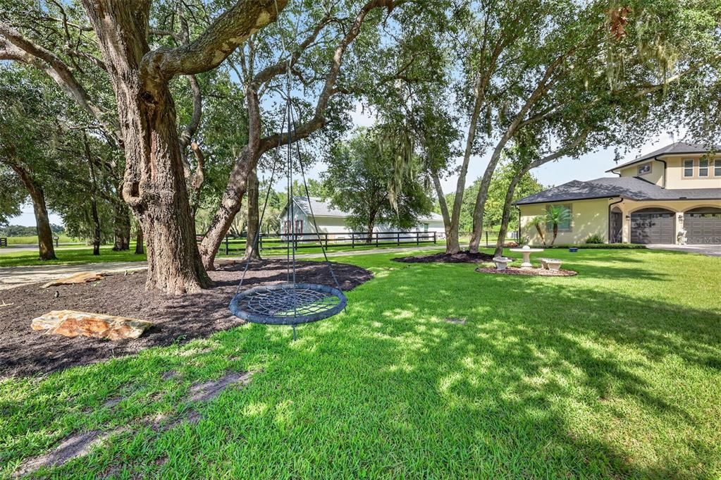 En Venta: $979,000 (4 camas, 3 baños, 3202 Pies cuadrados)
