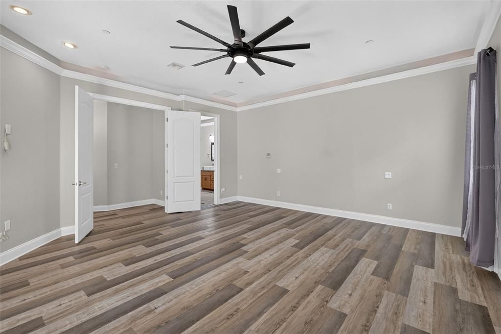 En Venta: $979,000 (4 camas, 3 baños, 3202 Pies cuadrados)
