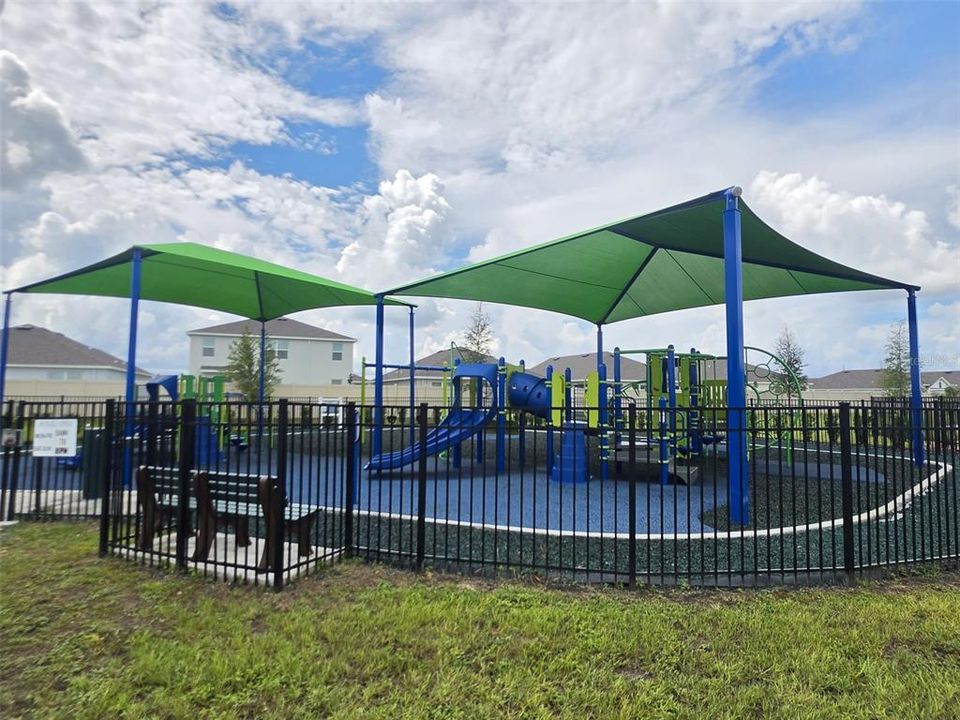 For Rent: $2,000 (3 beds, 2 baths, 1672 Square Feet)