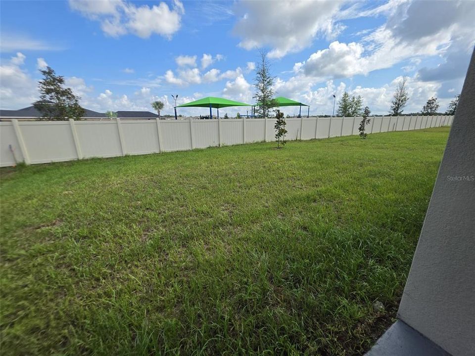 For Rent: $2,000 (3 beds, 2 baths, 1672 Square Feet)