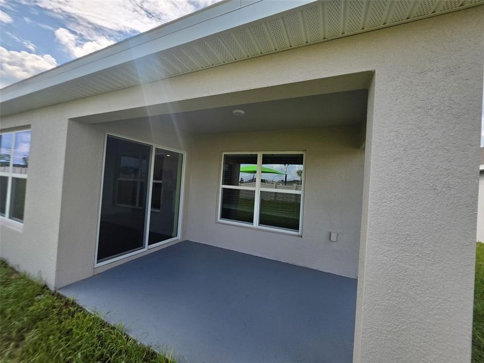 For Rent: $2,000 (3 beds, 2 baths, 1672 Square Feet)