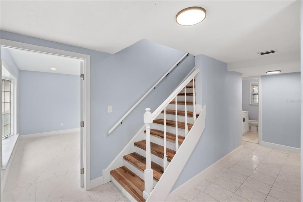 For Sale: $625,000 (5 beds, 3 baths, 2338 Square Feet)
