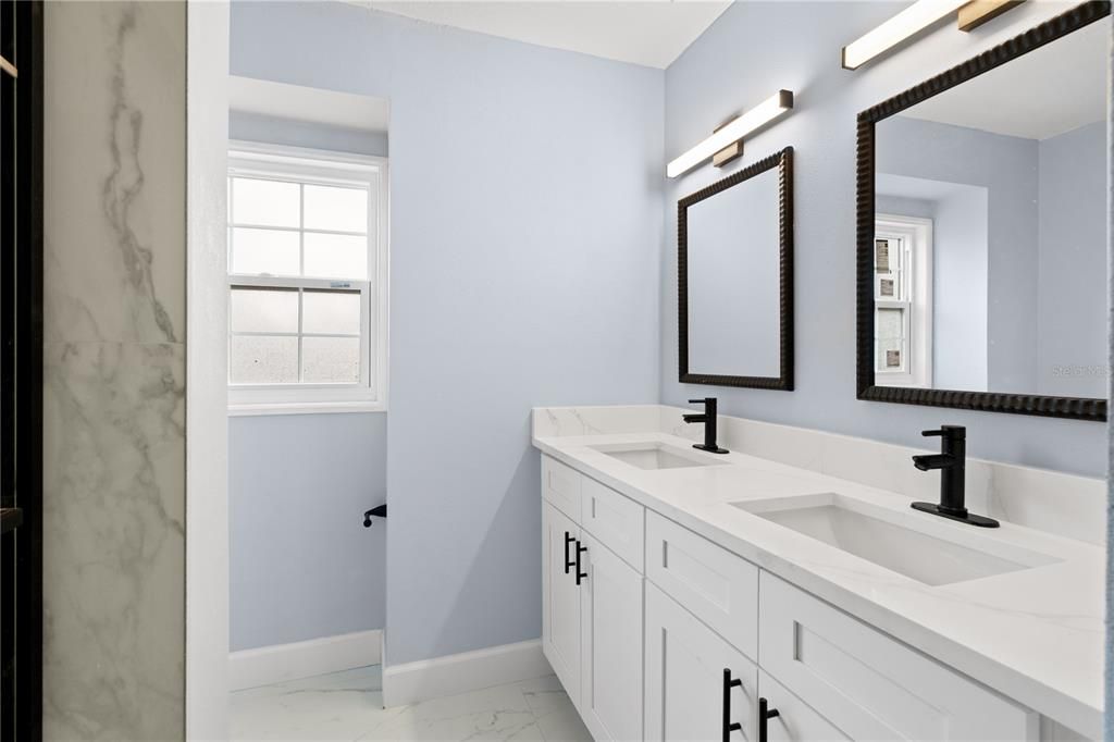For Sale: $625,000 (5 beds, 3 baths, 2338 Square Feet)