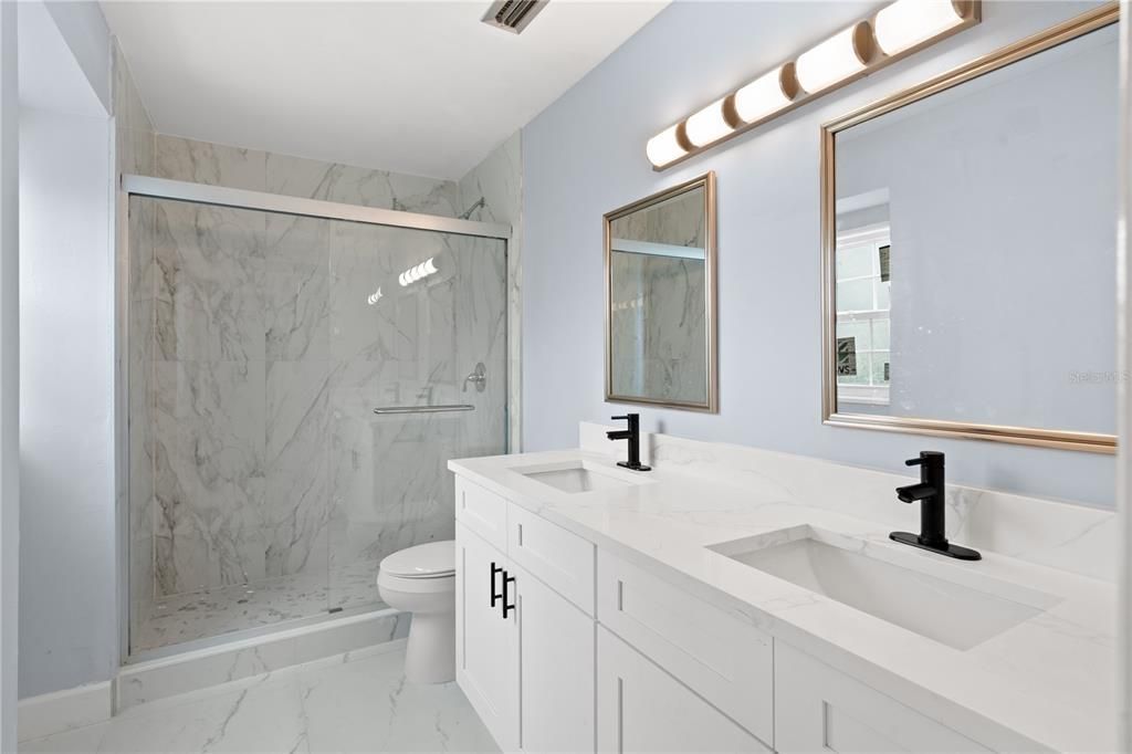 For Sale: $625,000 (5 beds, 3 baths, 2338 Square Feet)